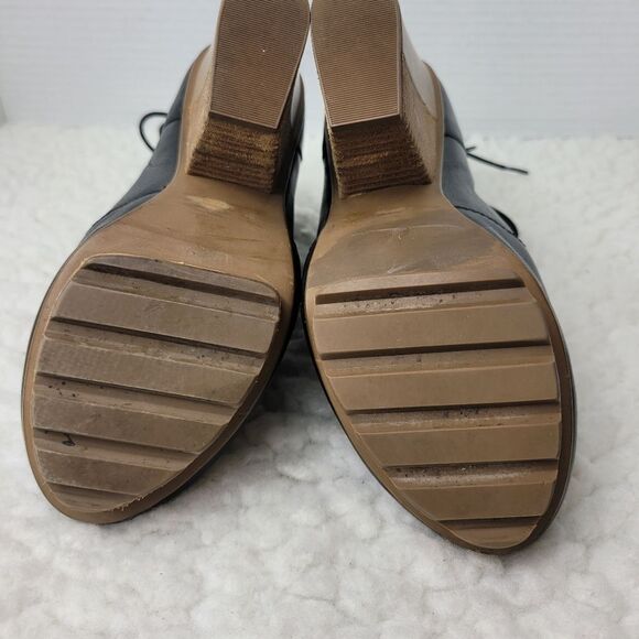 Tsubo Timo Weiland Royse Womens Bootie Sz 7.5 Black Leather Chunky Heel Lace Up - Picture 8 of 8